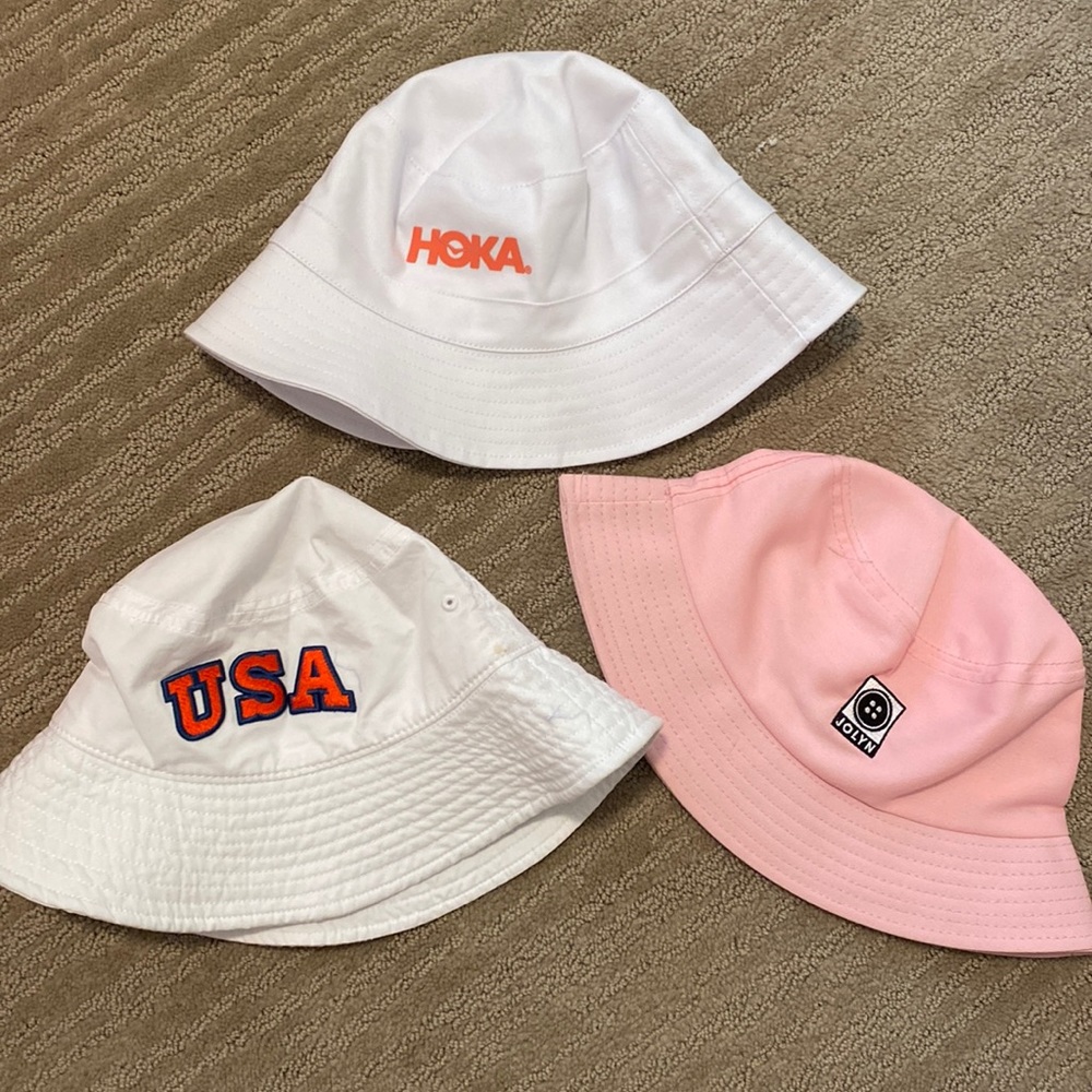 BUCKET HATS